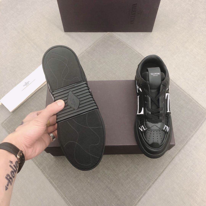 Valentino Sneakers